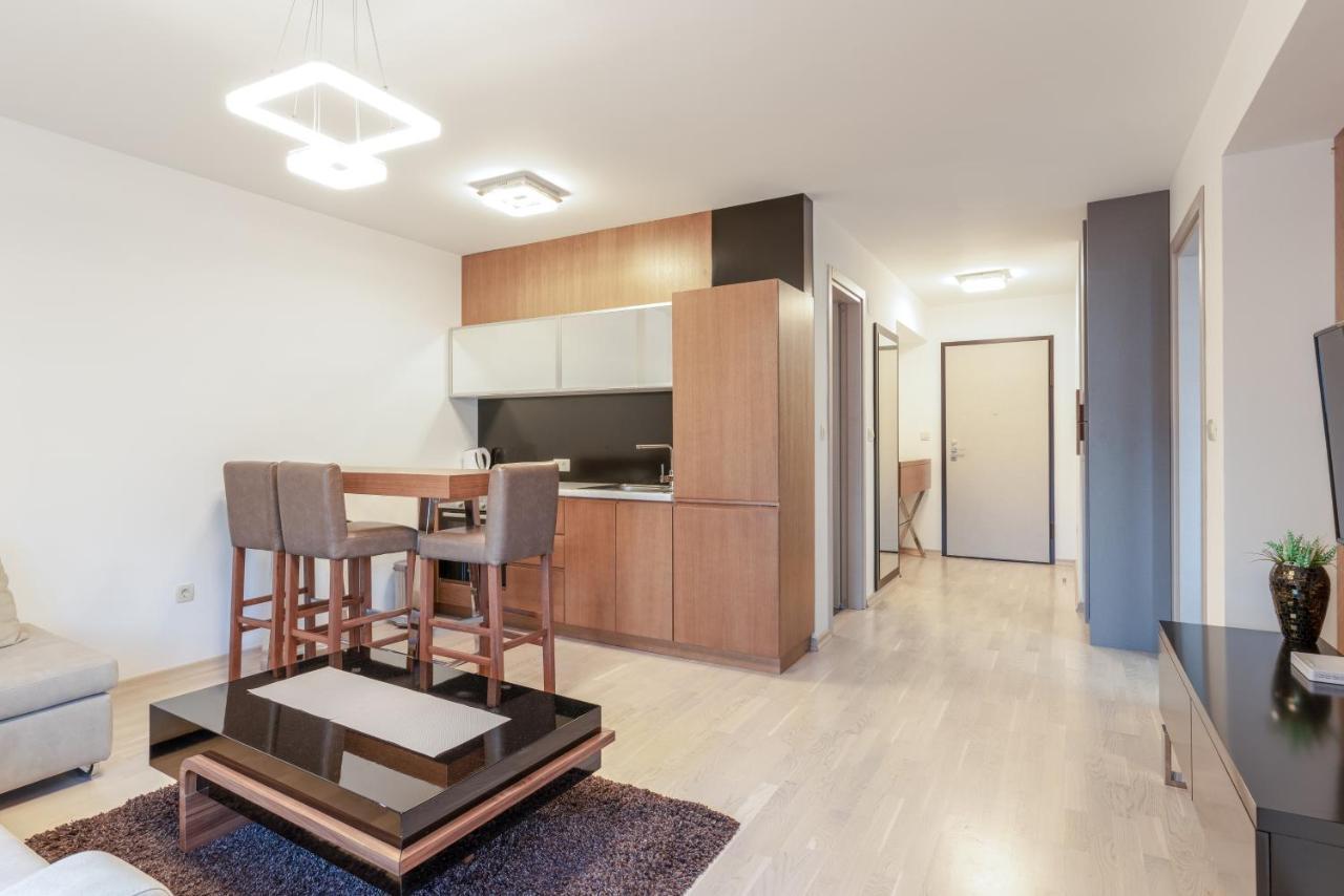 Fontana Mediteran Properties Budva Eksteriør bilde