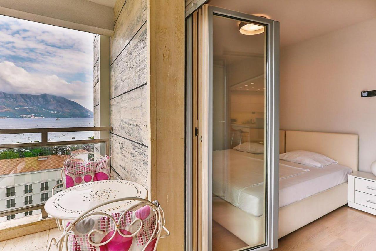 Fontana Mediteran Properties Budva Eksteriør bilde