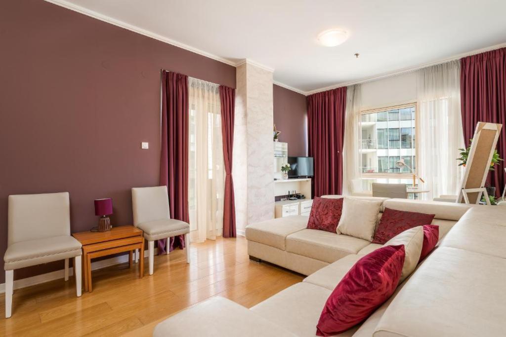 Fontana Mediteran Properties Budva Eksteriør bilde