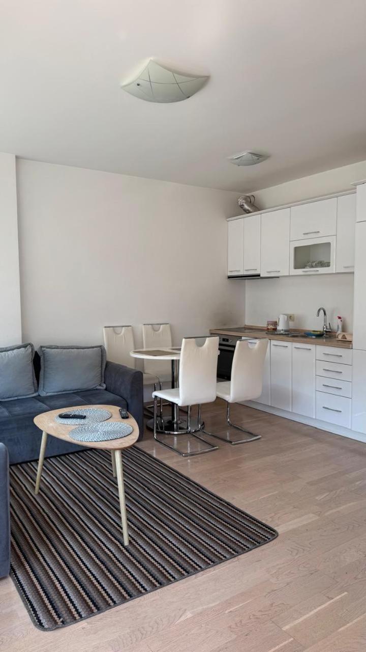 Fontana Mediteran Properties Budva Eksteriør bilde