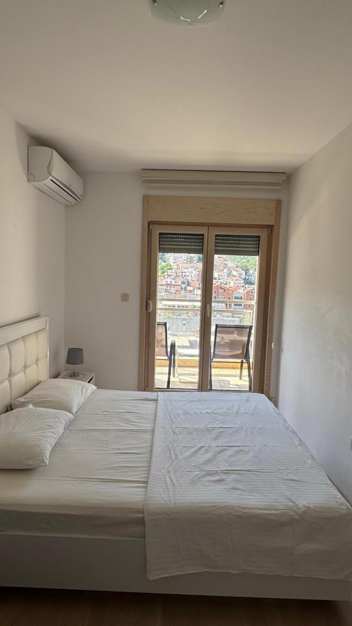 Fontana Mediteran Properties Budva Eksteriør bilde